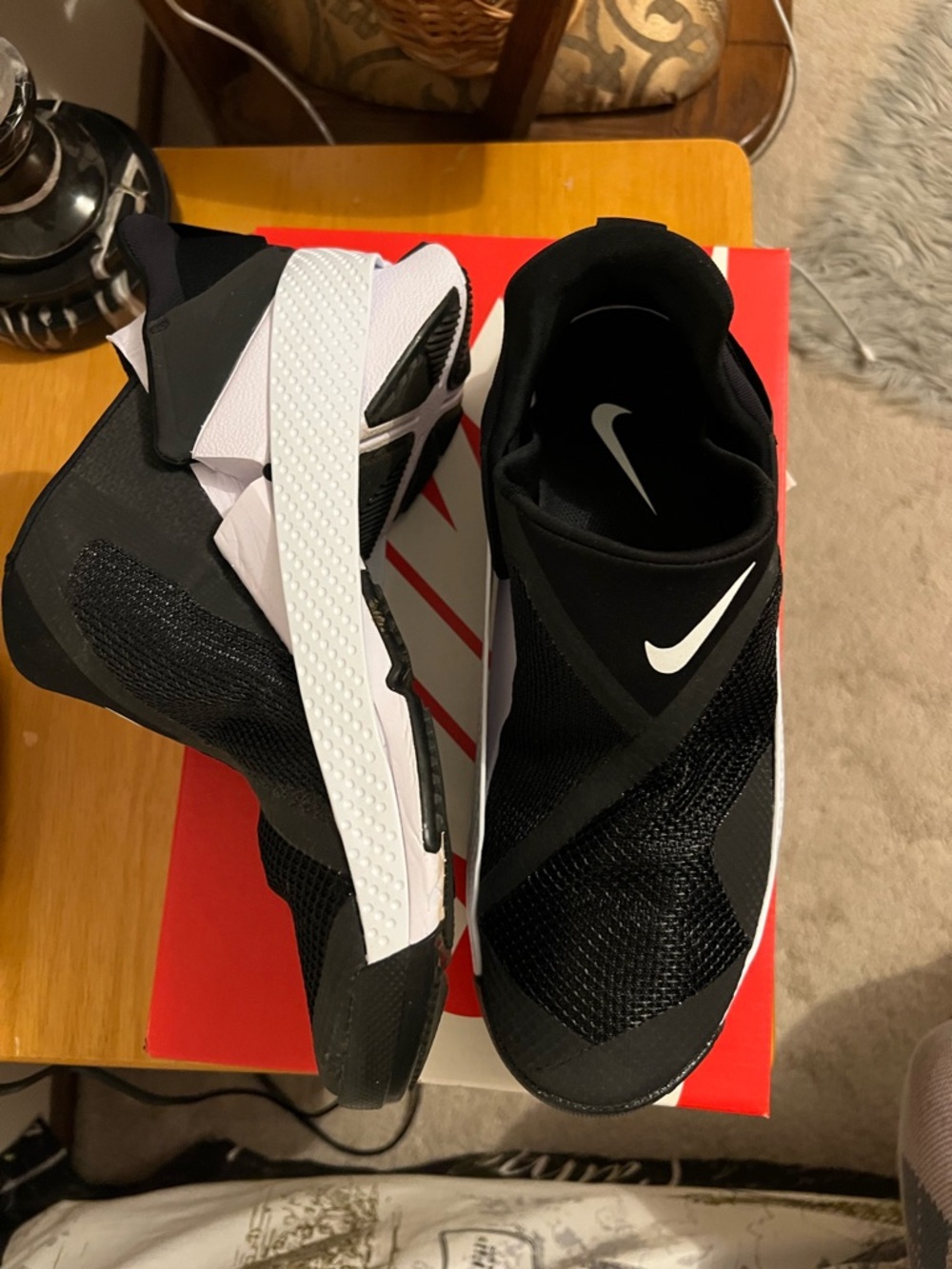 Nike black Go FlyEase Men size 9, women 10.5 NWB